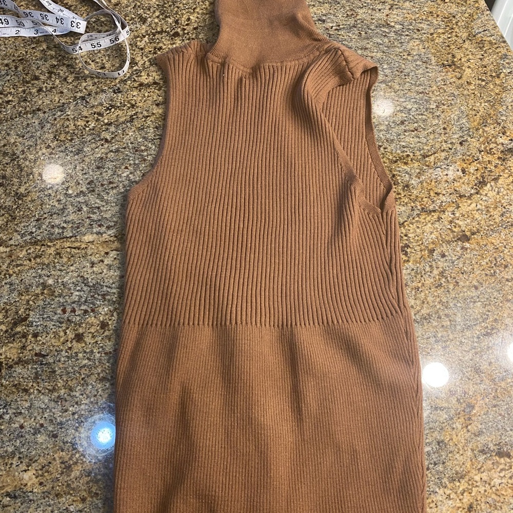Max Studio Brown Knitwear